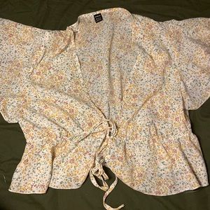 tie front floral top